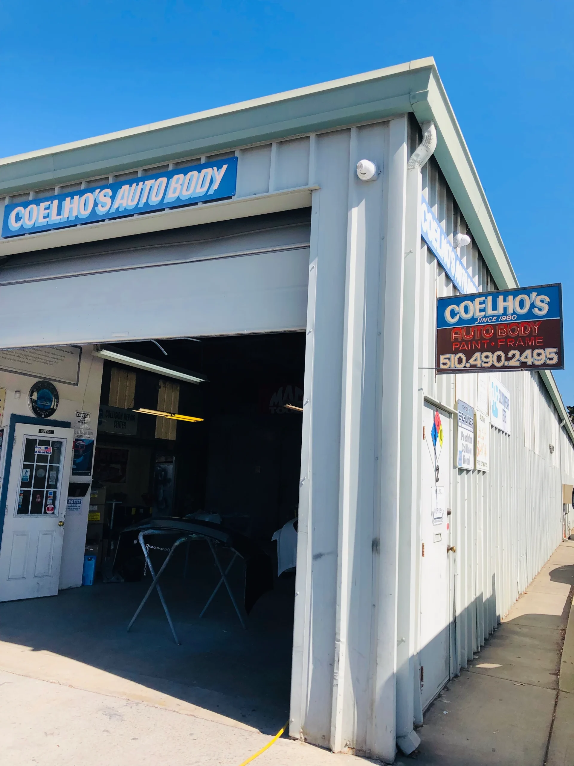Coelho’s Body Repair and Auto Sales