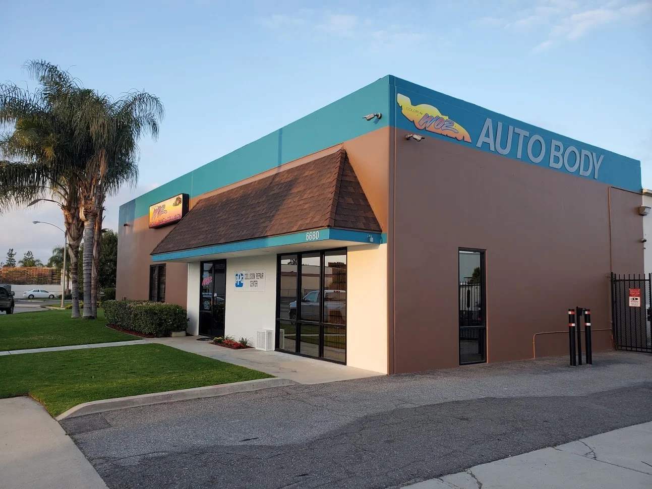 Color By Woz Collision Repair