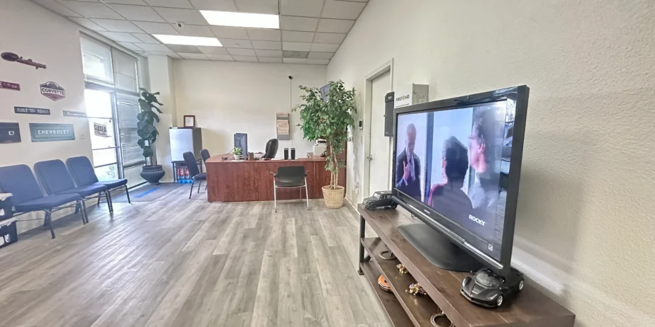 Luxury Collision Center