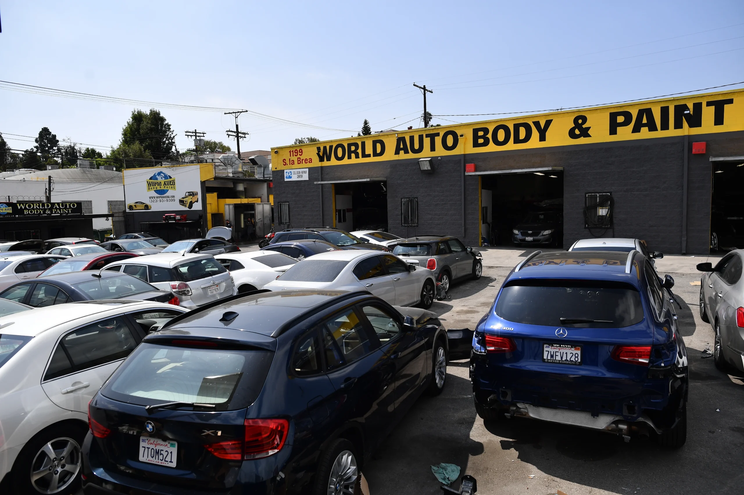 World Auto Body & Paint Center
