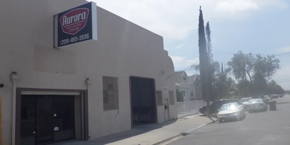 AURORA COLLISION CENTER LLC